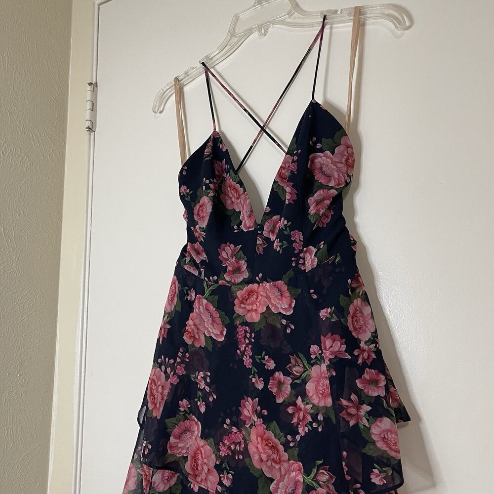 Fame & Partners Wyatt Floral Tiered Chiffon lace up plunge maxi Dress US 12 - Picture 4 of 11